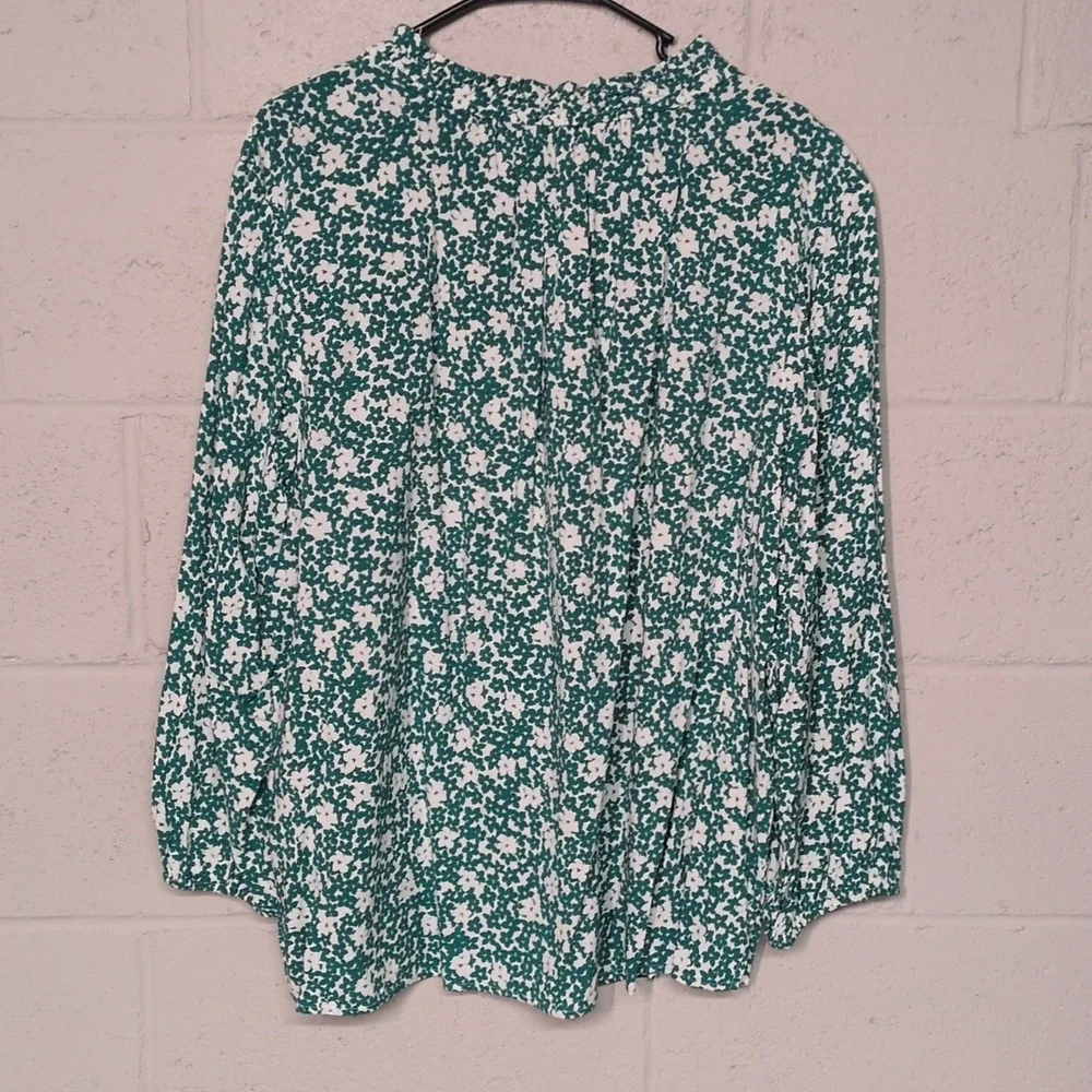 Tommy Hilfiger Women's Plus Size Ruffle Neck Peasant Top Floral 1X NWOT - Picture 7 of 7